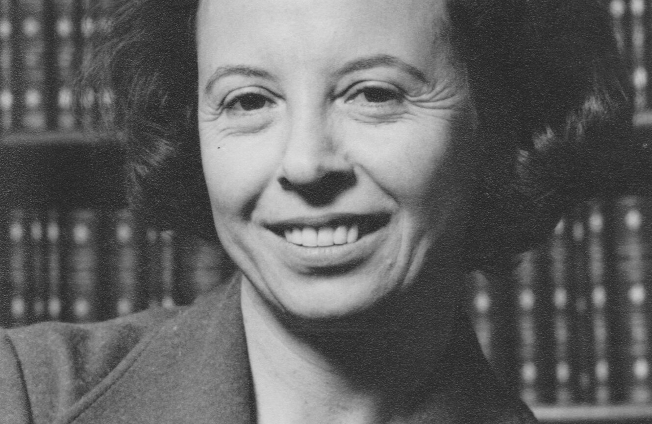 Das erste offizielle Foto von Margrith Bigler-Eggenberger als Bundesrichterin, Lausanne 1975.